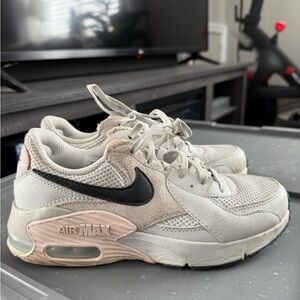 Nike Air Max Sneakers in Cream, Pink and Black